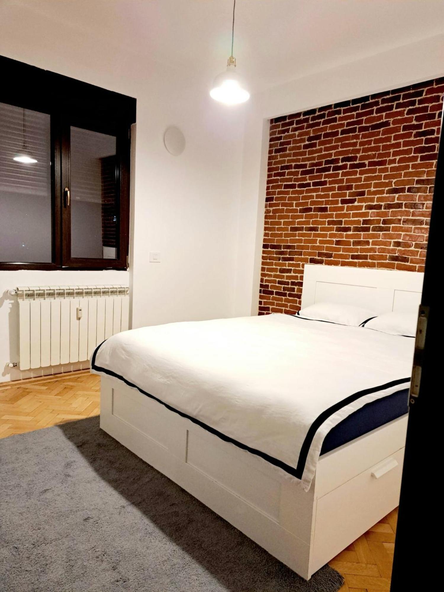 Classy Apartment With Parking In The City Center 부쿠레슈티 외부 사진