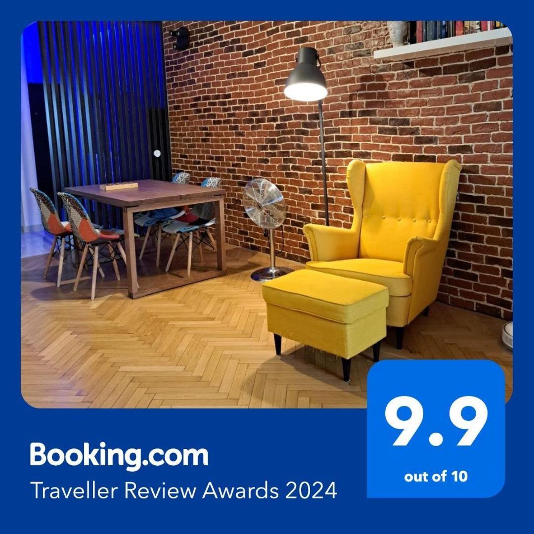 Classy Apartment With Parking In The City Center 부쿠레슈티 외부 사진